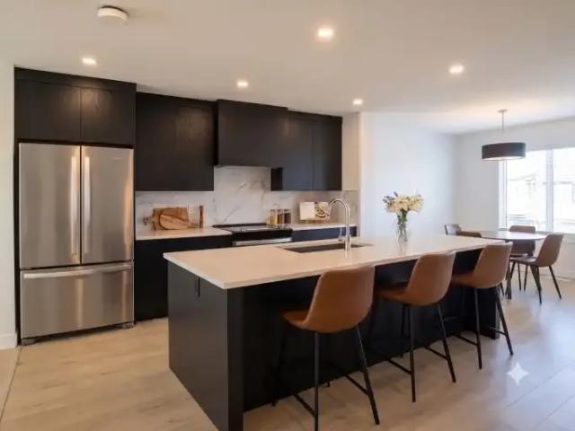 Townhouse for rent in Northwest, Alberta