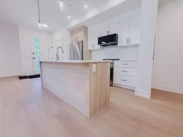 Townhouse for rent in Northwest, Alberta