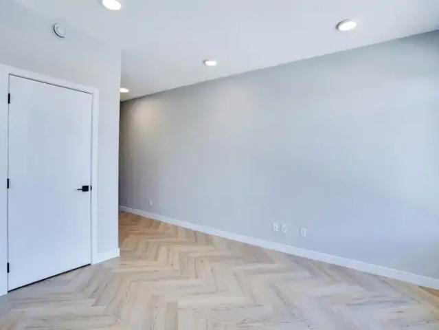 Townhouse for rent in Northwest, Alberta