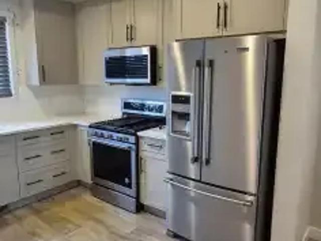 Townhouse for rent in Northwest, Alberta
