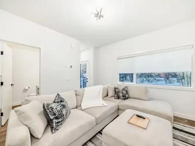 Townhouse for rent in Northwest, Alberta