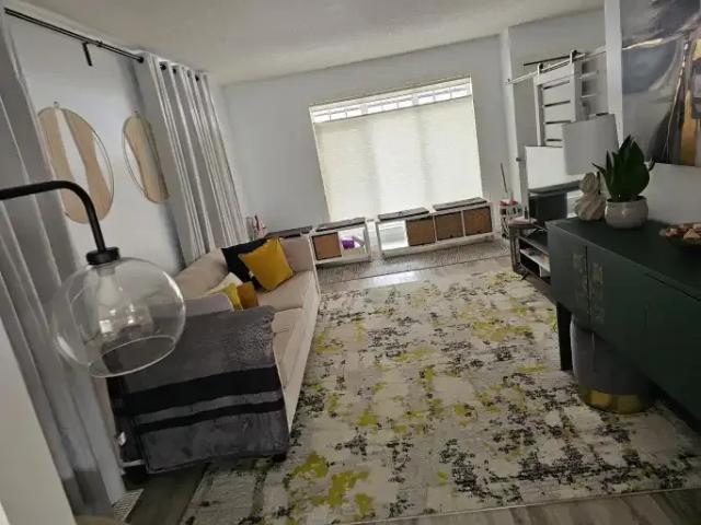 Townhouse for rent in Northwest, Alberta