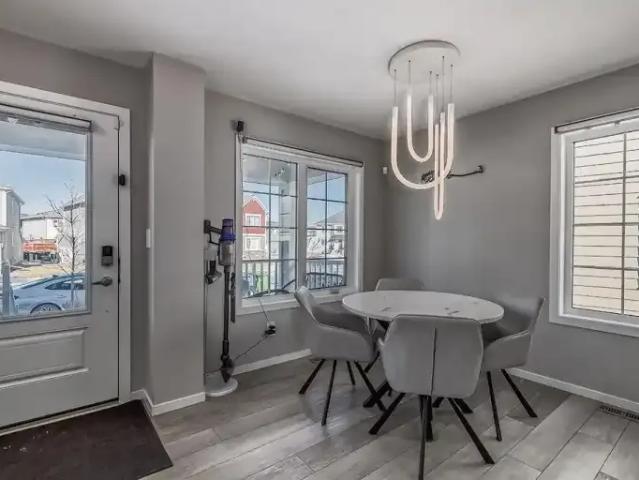 Townhouse for rent in Northwest, Alberta