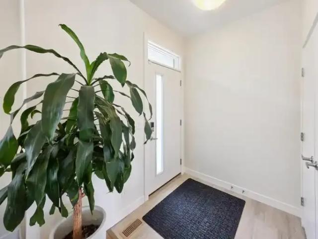 Townhouse for rent in Northwest, Alberta