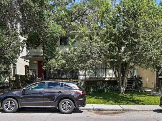 Townhouse for rent in Northwest, Alberta