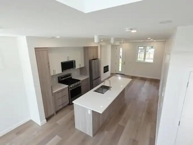 Townhouse for rent in Northwest, Alberta