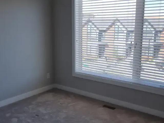 Townhouse for rent in Northwest, Alberta