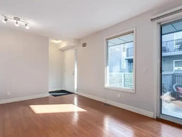 Townhouse for rent in Northwest, Alberta