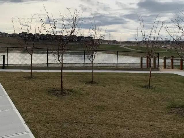 Townhouse for rent in Northwest, Alberta