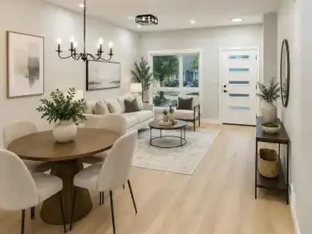 Townhouse for rent in Northwest, Alberta