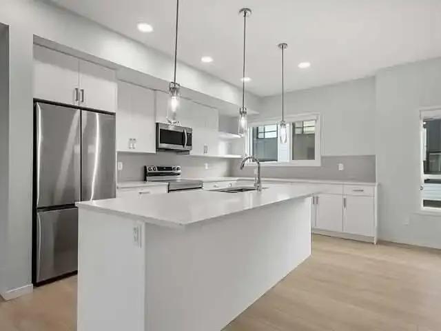 Townhouse for rent in Northwest, Alberta