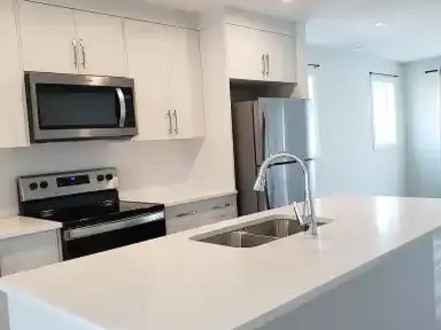 Townhouse for rent in Northwest, Alberta