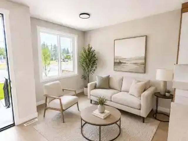 Townhouse for rent in Northwest, Alberta