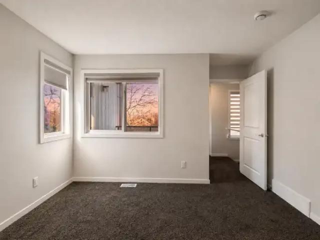 Townhouse for rent in Northwest, Alberta
