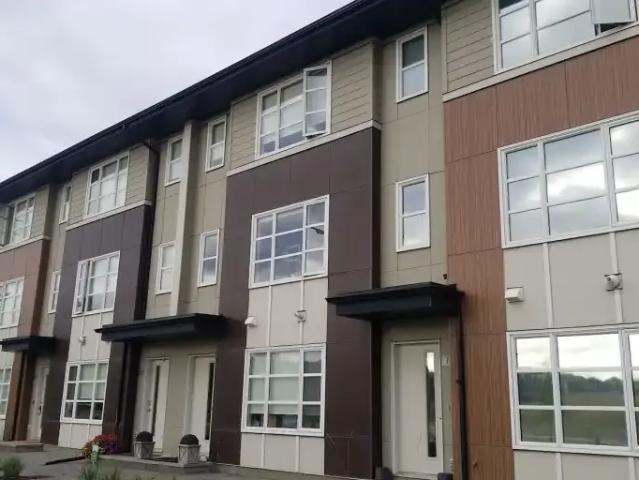 Townhouse for rent in Northwest, Alberta