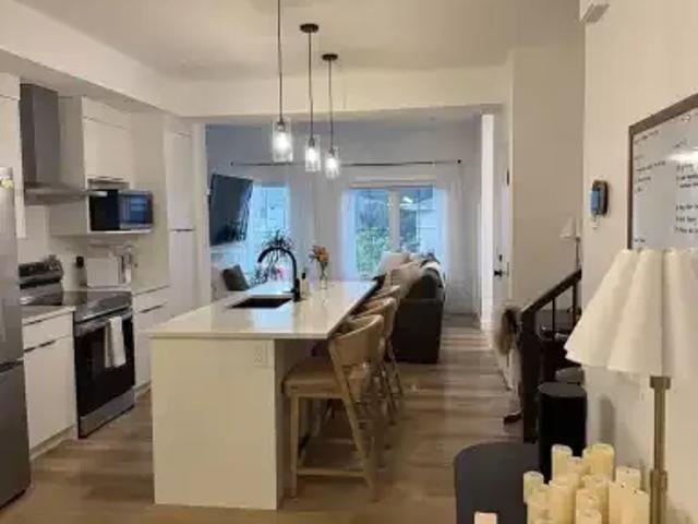 Townhouse for rent in Northwest, Alberta