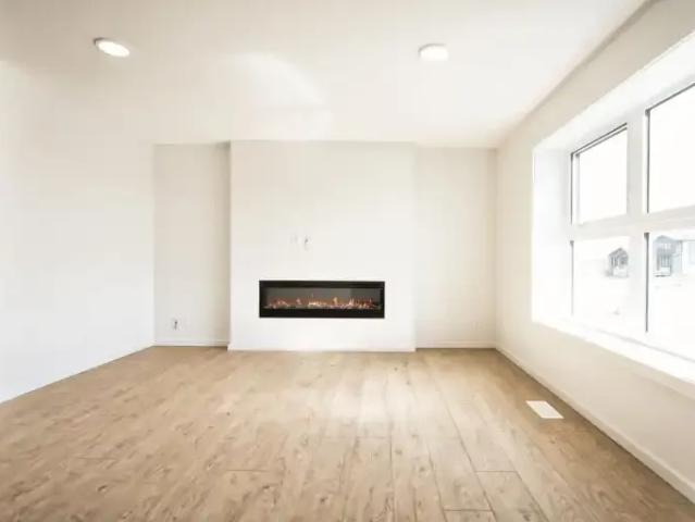 Townhouse for rent in Black Bear Crossing, Rocky View County