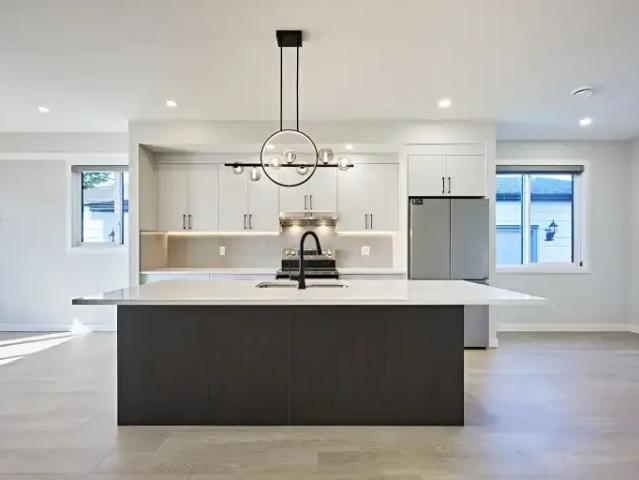 Townhouse for rent in Northwest, Alberta