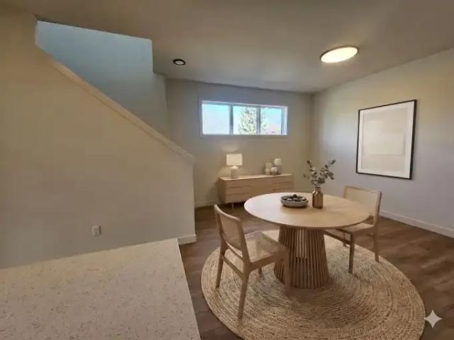 Townhouse for rent in Northwest, Alberta