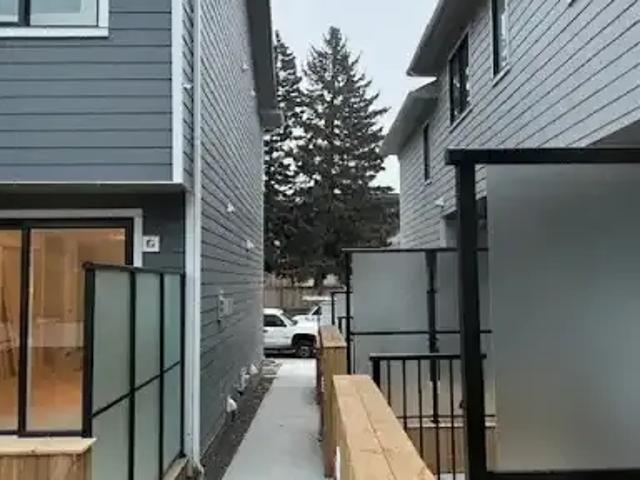 Townhouse for rent in Northwest, Alberta