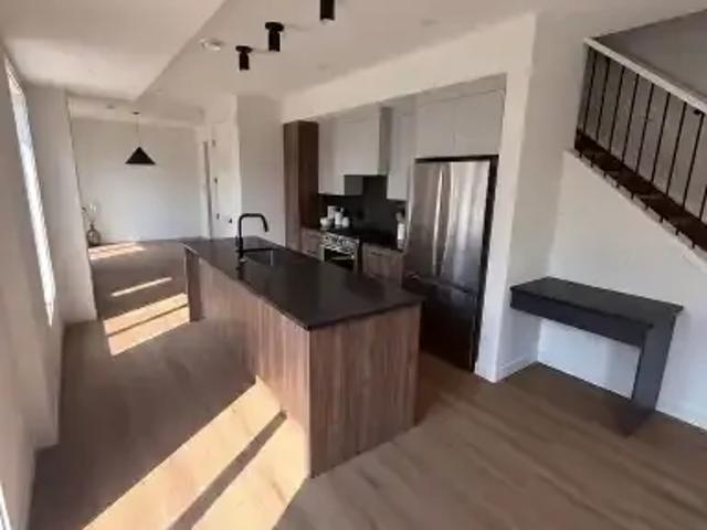 Townhouse for rent in Northwest, Alberta