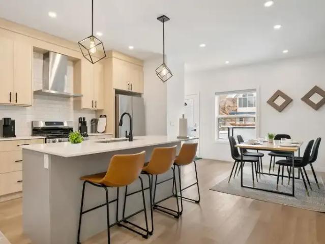Townhouse for rent in Northwest, Alberta