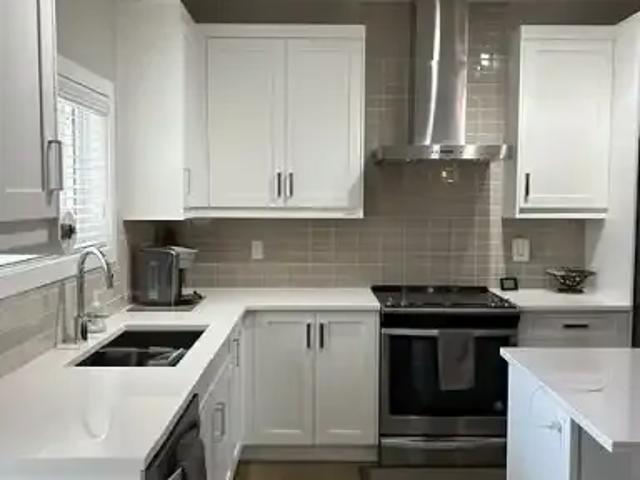 Townhouse for rent in Northwest, Alberta