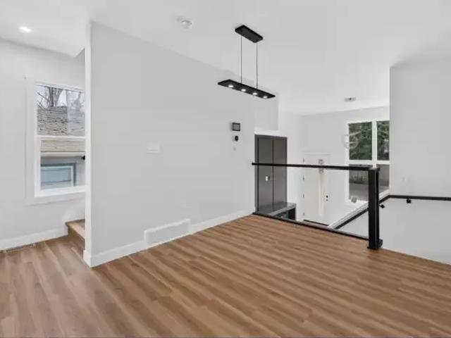 Townhouse for rent in Northwest, Alberta