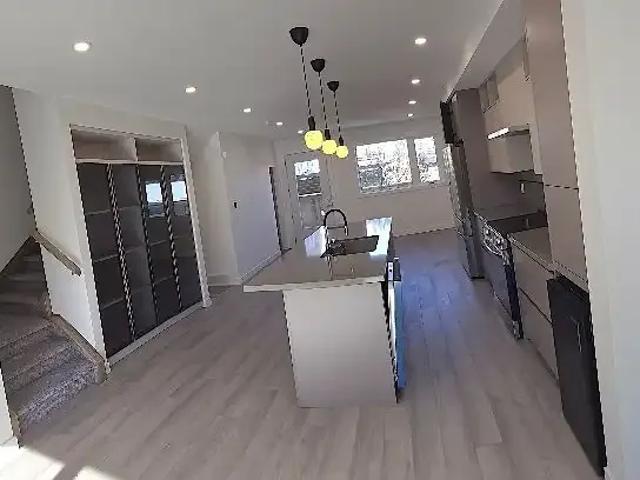 Townhouse for rent in Northwest, Alberta