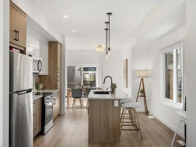 Townhouse for rent in Northwest, Alberta