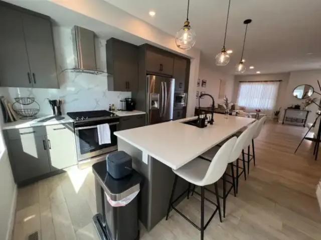 Townhouse for rent in Northwest, Alberta