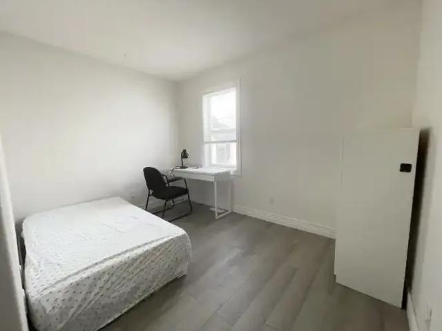 Townhouse for rent in Northwest, Alberta