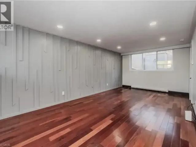 Townhouse for rent in Cambridge, Ontario