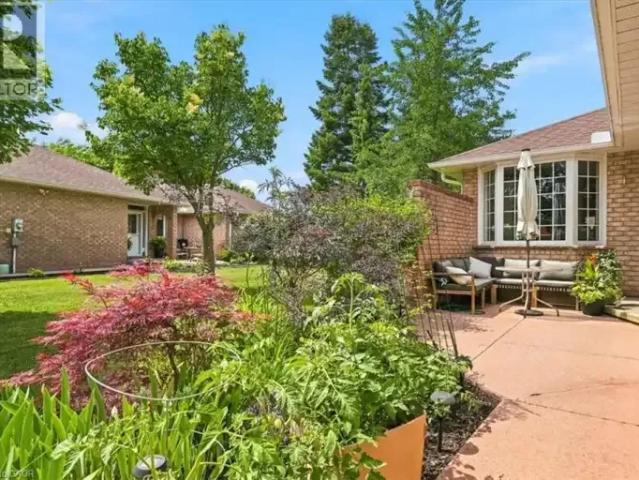 Townhouse for rent in Cambridge, Ontario