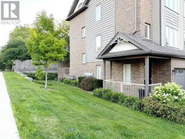 Townhouse for rent in Cambridge, Ontario