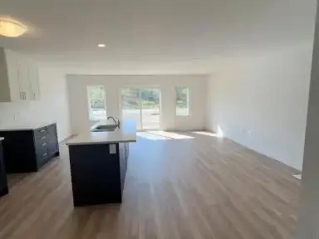 Townhouse for rent in Cambridge, Ontario