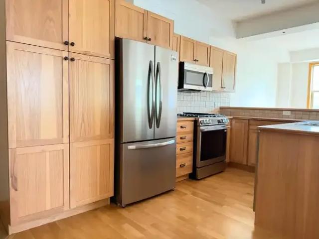 Townhouse for rent in Cairns, Town of Canmore