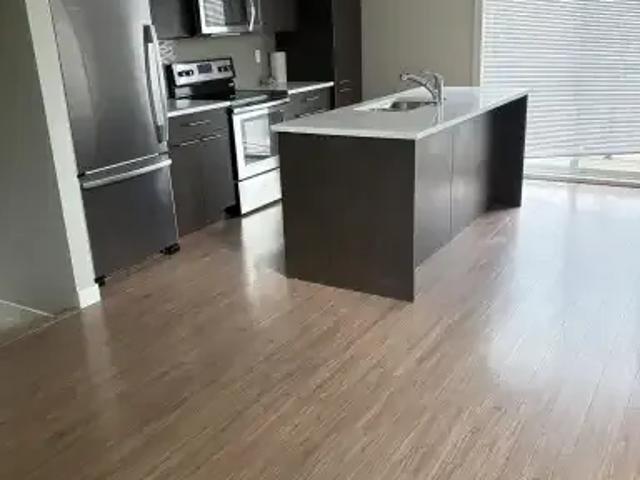 Townhouse for rent in Chestermere, Alberta