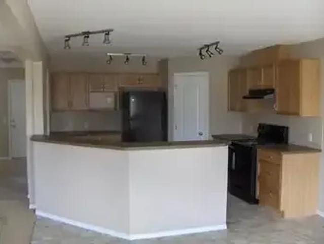 Townhouse for rent in Chestermere, Alberta