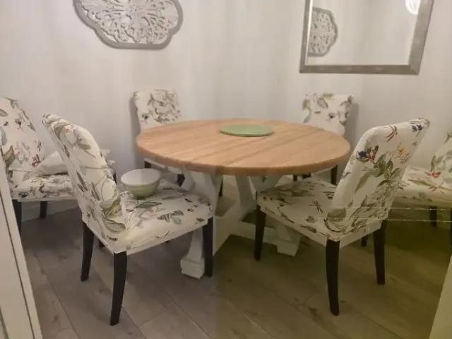 Townhouse for rent in Chestermere, Alberta
