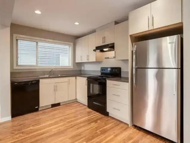 Townhouse for rent in Alberta