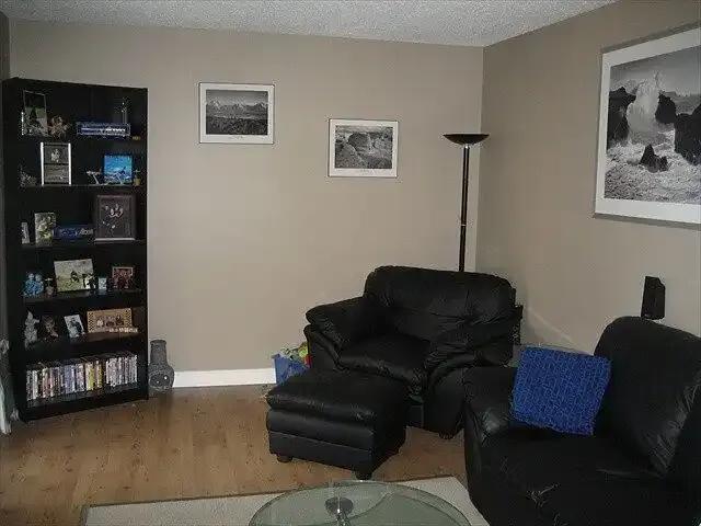 Townhouse for rent in Lakewood, Edmonton