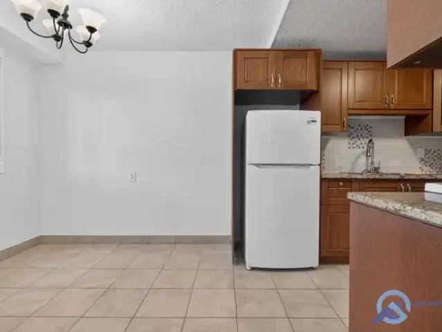 Townhouse for rent in Wedgewood, Alberta