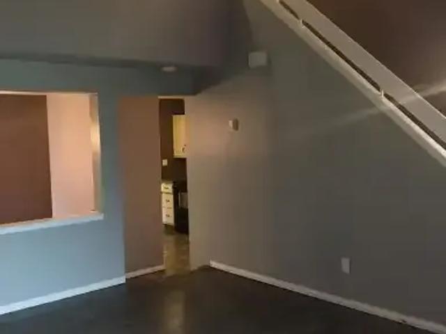 Townhouse for rent in Wedgewood, Alberta