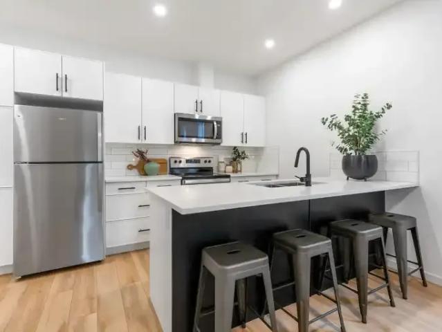 Townhouse for rent in Wedgewood, Alberta