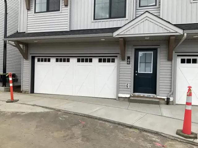 Townhouse for rent in Wedgewood, Alberta