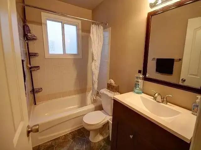 Townhouse for rent in Wedgewood, Alberta