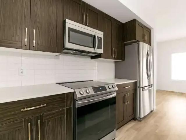 Townhouse for rent in Wedgewood, Alberta