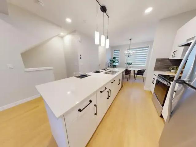 Townhouse for rent in Wedgewood, Alberta