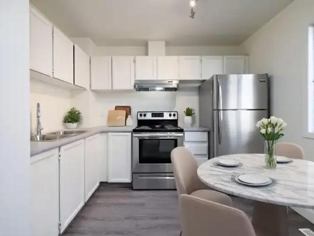 Townhouse for rent in Wedgewood, Alberta